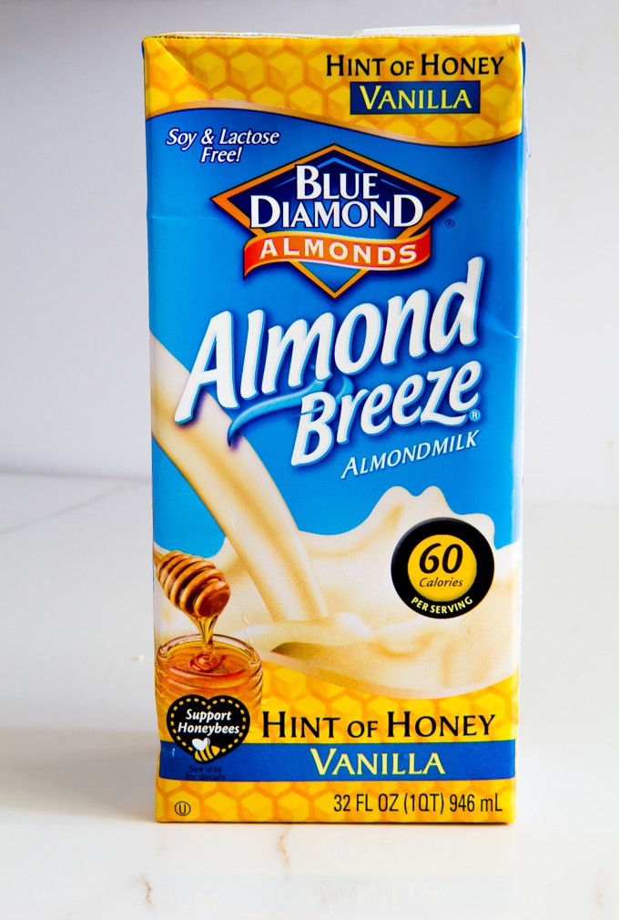 B/D ALMOND BREEZE ASSRT 946ML