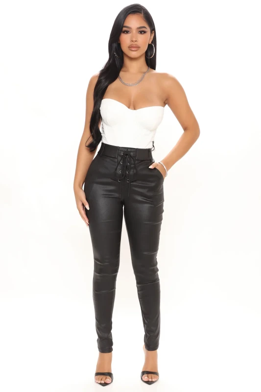 Lock It In Faux Leather Pants - Black