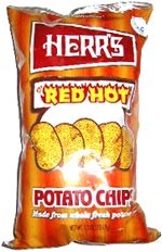 HERR’S RED HOT POTATO CHIPS 28.4G